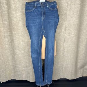 Free People Medium Wash Skinny Jeans sz27
